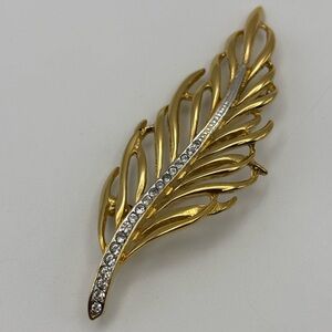 Vintage Gold & Rhinestone Leaf Feather Brooch